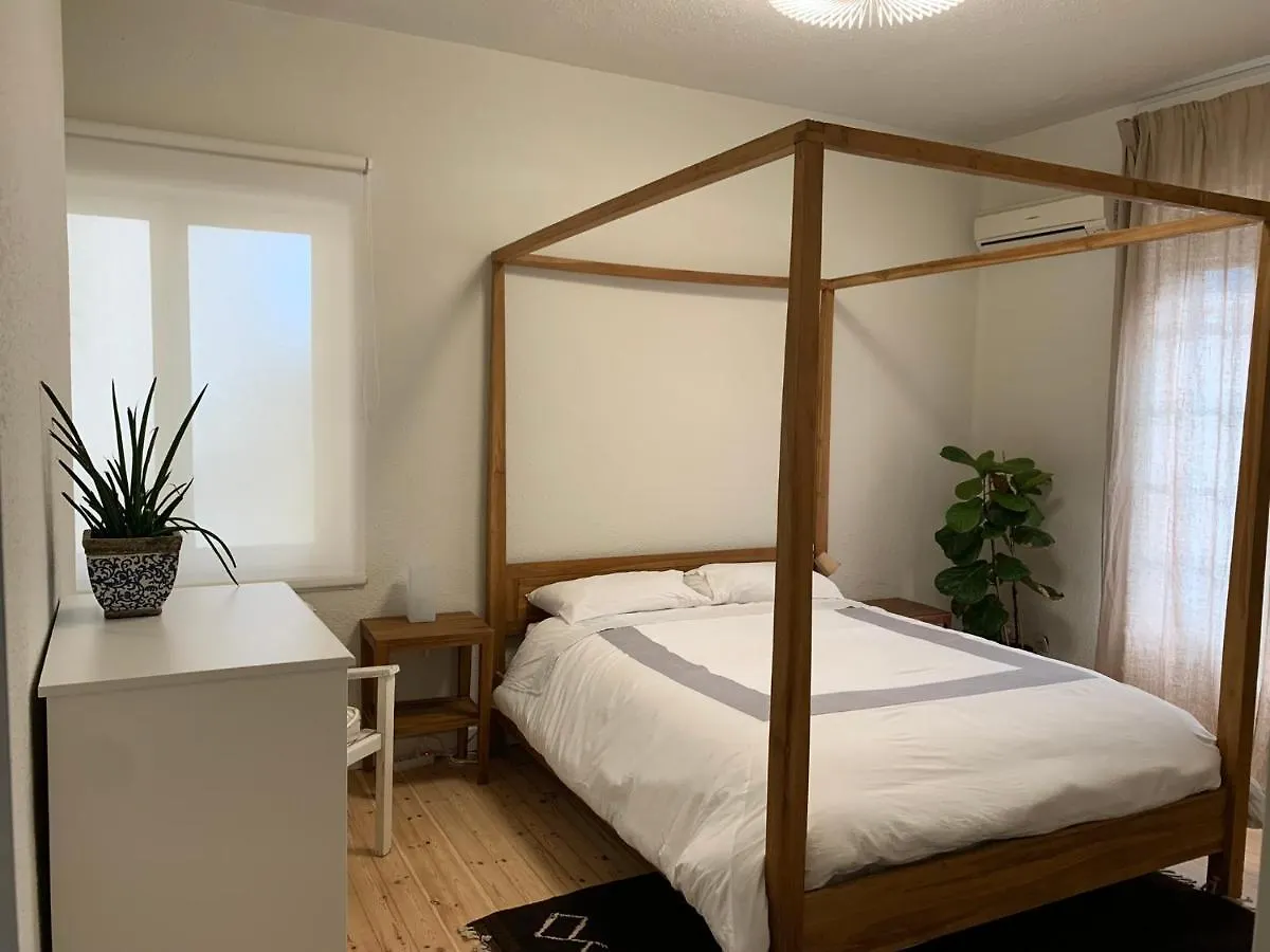 Villa Media Luna Pamplona 0*,  Spain